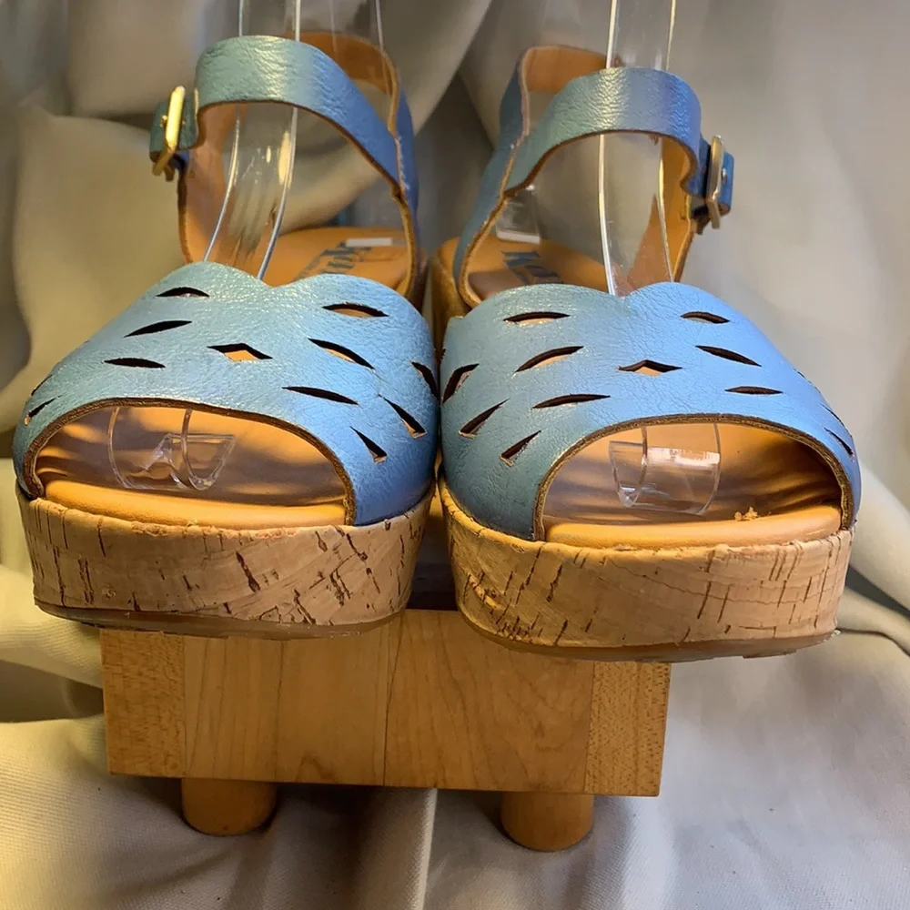 Korks by Kork-Ease almost NEW leather platforms